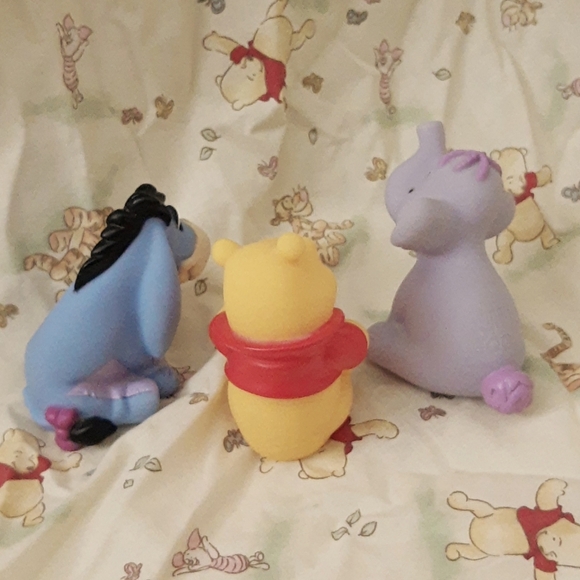 Disney Winnie The Pooh and Friends Bundle Book Toy Activity Collectibles - Picture 13 of 17